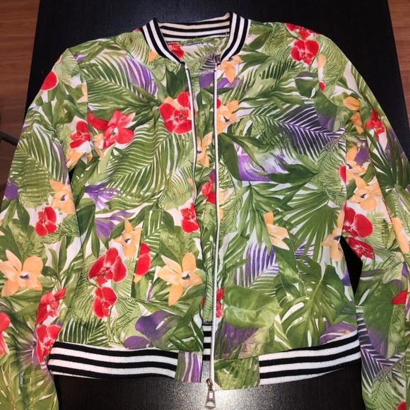Jacket - Picture 1 of 3